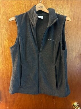 Columbia Black Sherpa Fleece Vest